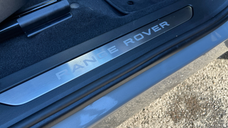 Land Rover Range Rover Evoque 2.0 D200 Dynamic SE 5dr Auto Diesel Hatchback